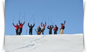 TLH Heliskiing